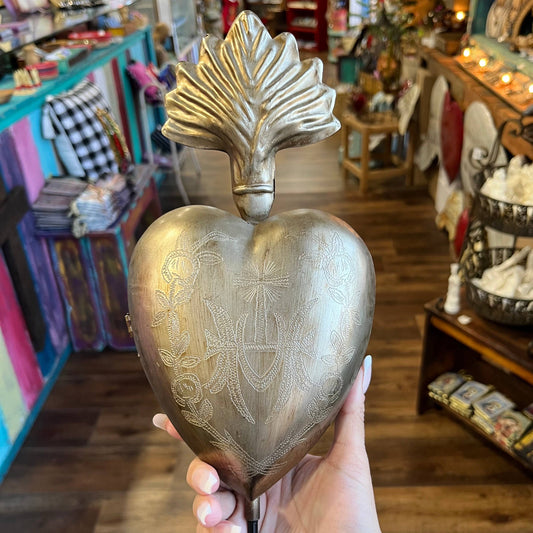 Standing Sacred Heart Box (Large)